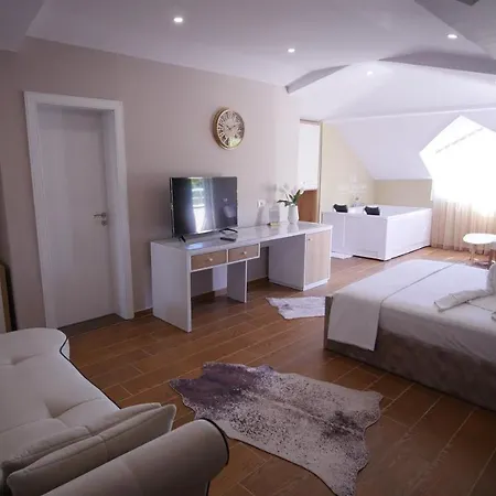 Hotel Ballkan 4*